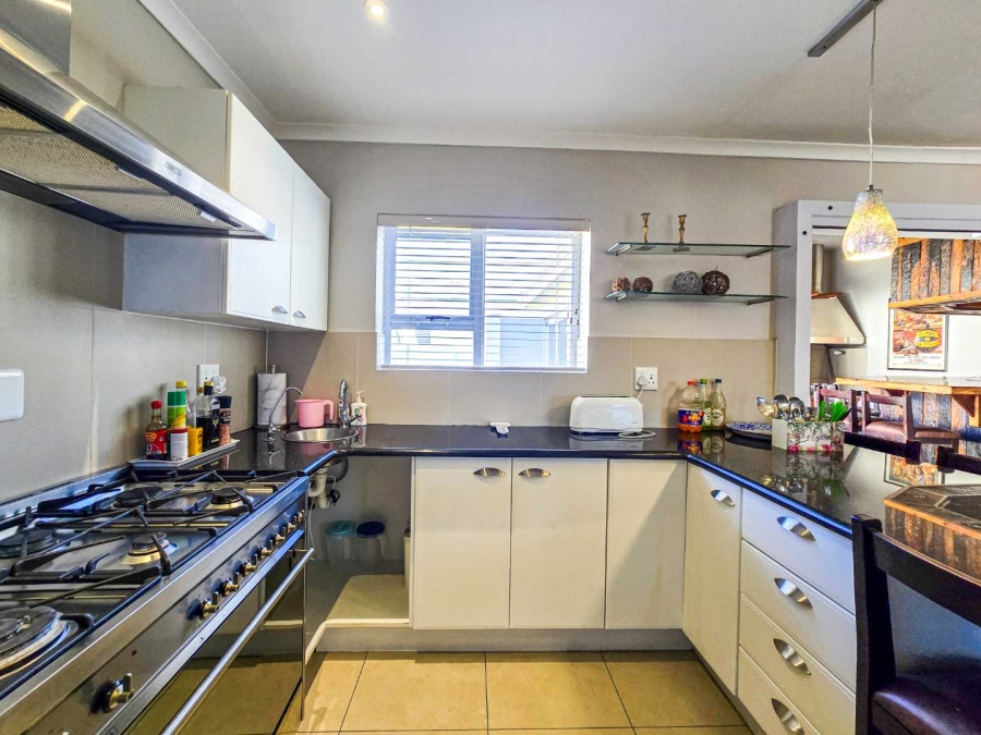 3 Bedroom Property for Sale in Stilbaai Wes Western Cape